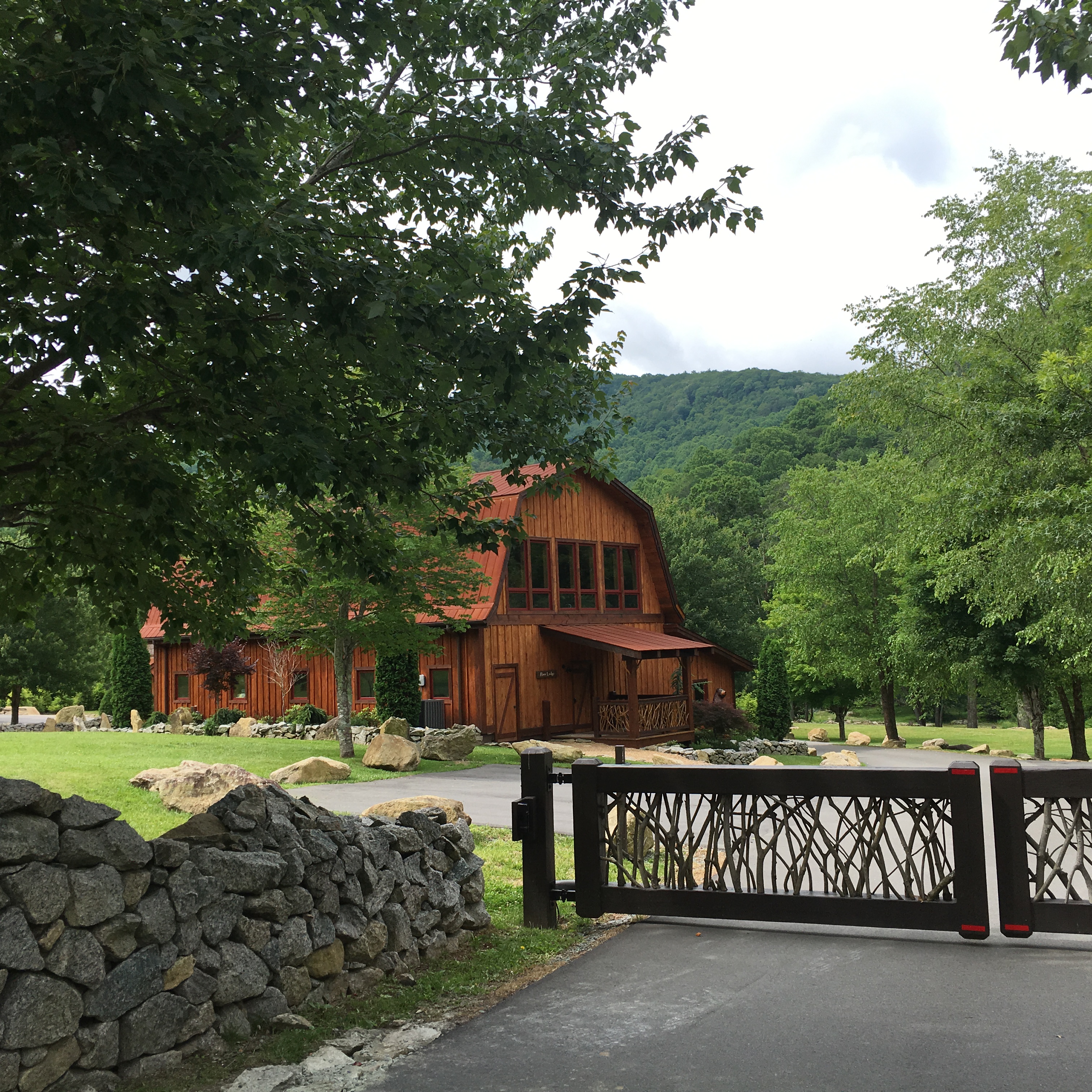 Banner Elk Lodge 1 (1)